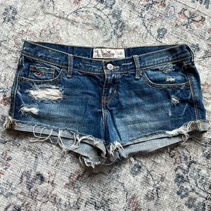 Hollister Destroyed Jean Shorts, size 5